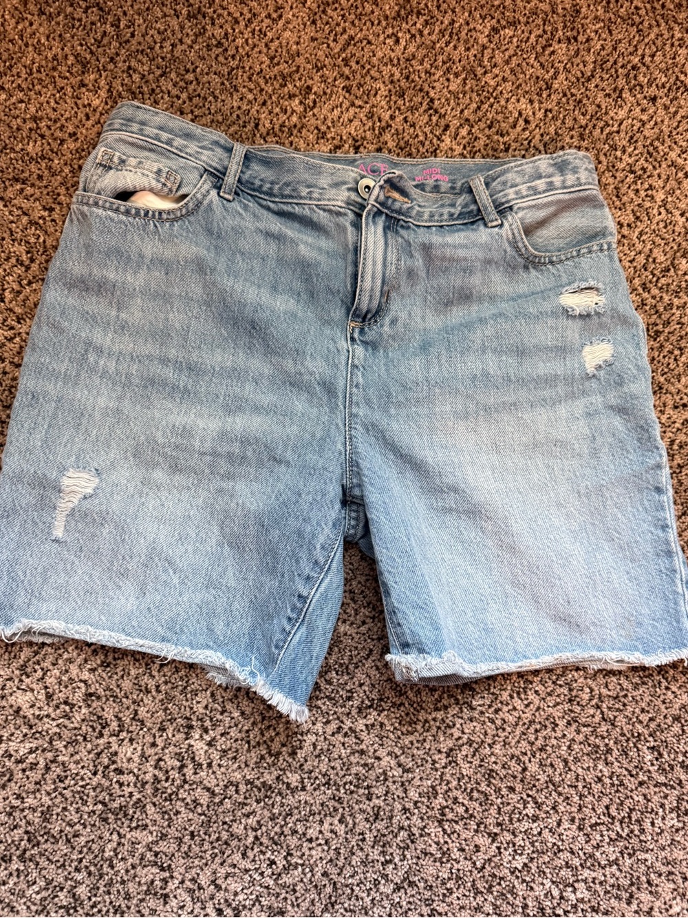 Childrenโs place size 16 Jean short